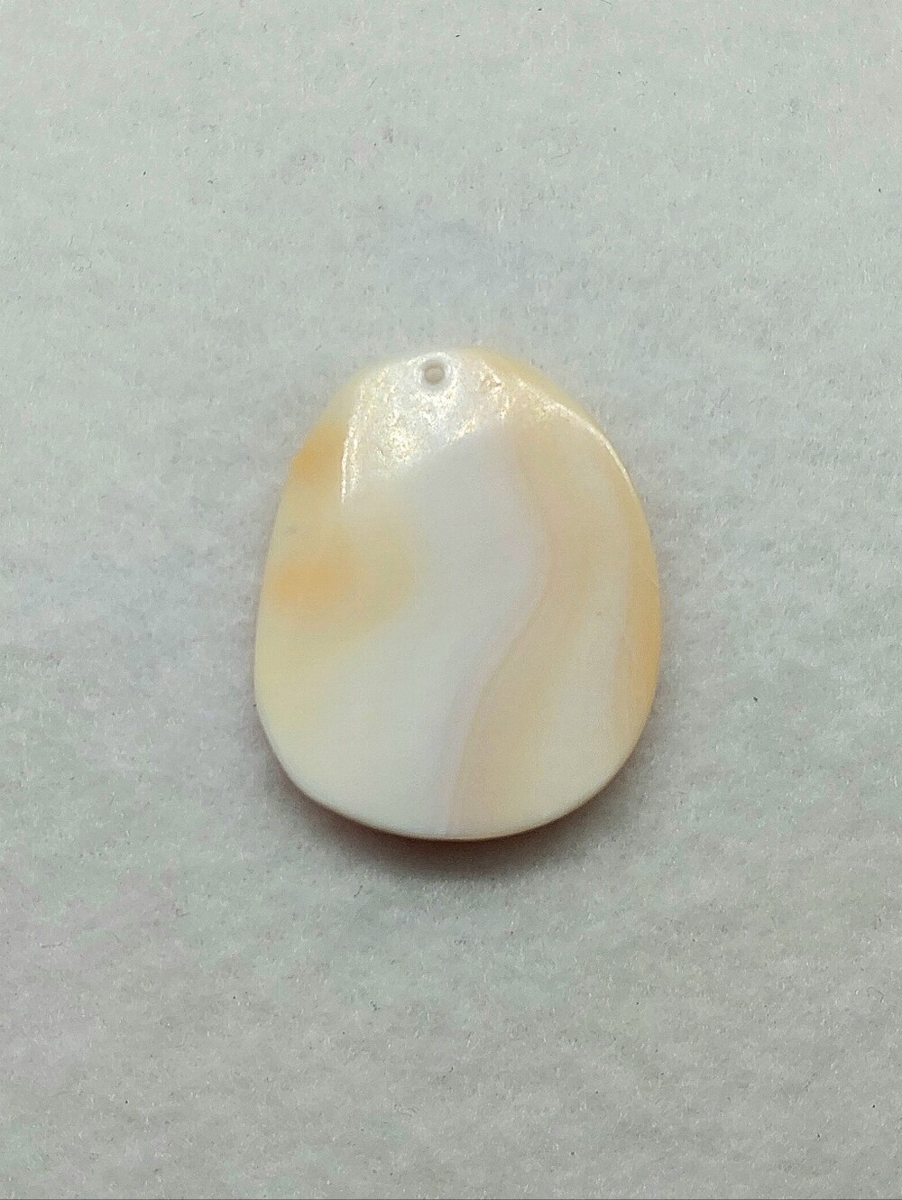 🐚 HQ Queen Conch "Natural" Handcarved Unicorn Shell Pendant - Picture 2 of 3